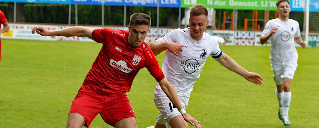 Matej Rados im Zweikampf