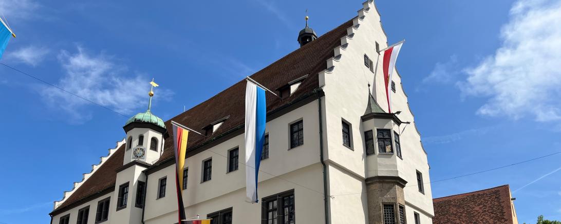 An Herrenmontag haben die städtischen Verwaltungseinrichtungen nachmittags geschlossen. 