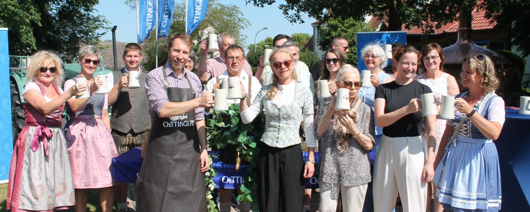 Hier sieht man die Festbierverkostung zur Jakobi Kirchweih.
