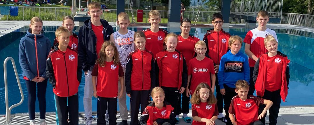 Die Schwimmerinnen und Schwimmer des 1. SV Nördlingen sammelten im Donauwörther Freibad eifrig Medaillen und Bestzeiten.