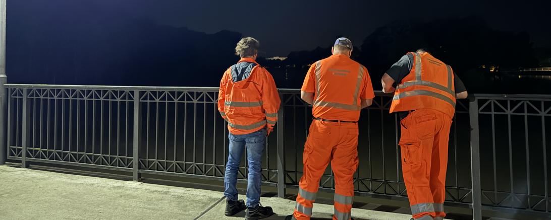 Hochwasser 2024 Donaubrücke Sperrung 