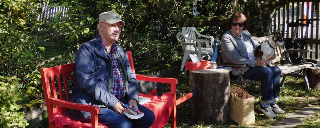 Die Rote Bank des B+ Zentrums Blossenau 