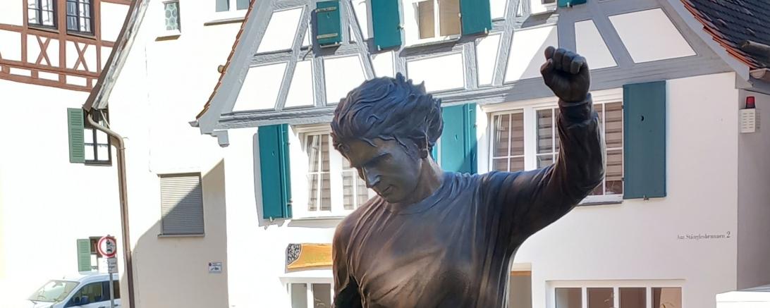 Gerd Müller Statue