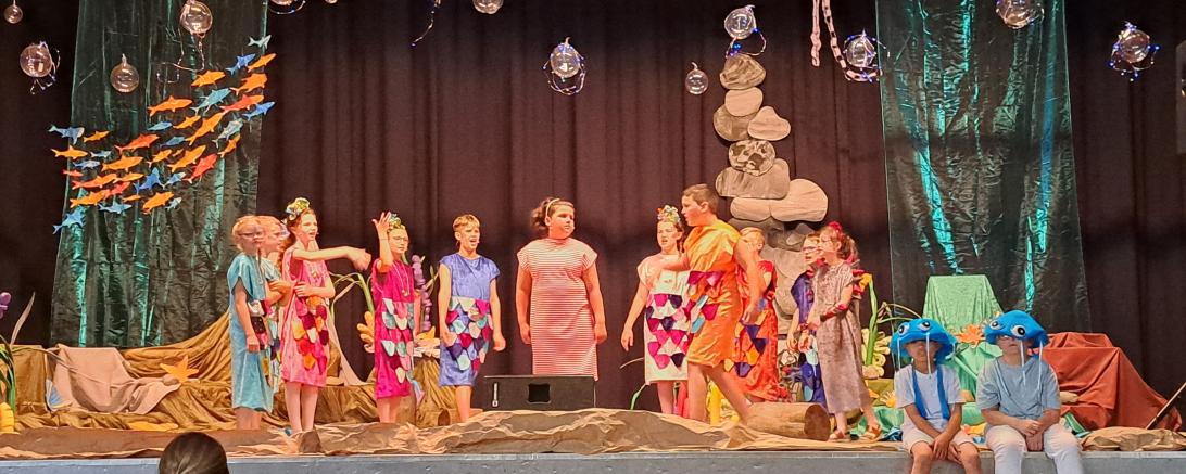 Regenbogenfisch Auftritt