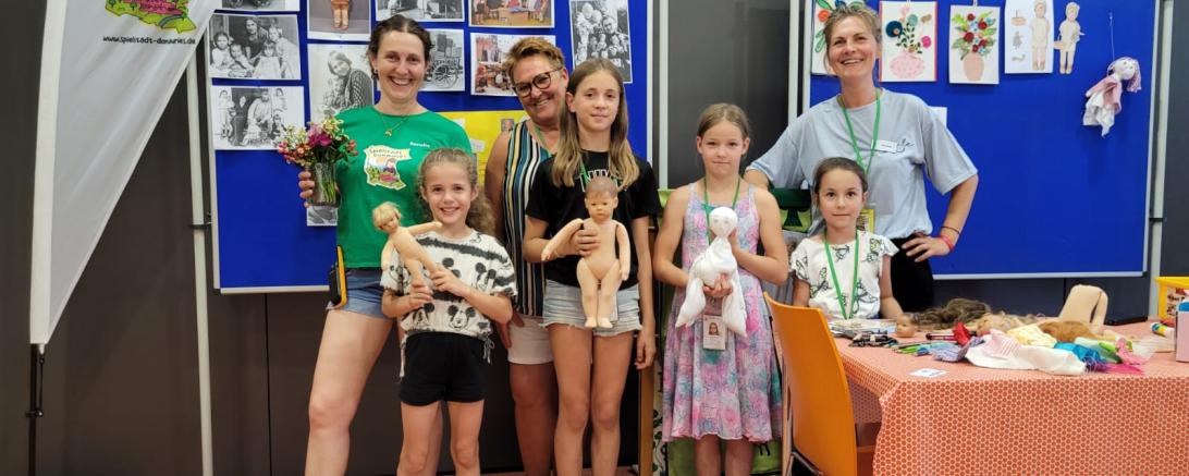 Hier sieht man das Team der Donauwörther Museen.