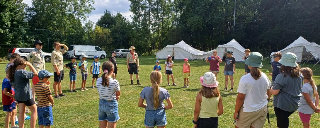 Wie das Pfadfinderleben aussieht, konnten die Kinder im Rahmen des diesjährigen Ferienprogramms beim Stamm Nordilo der DPSG hautnah erleben. 