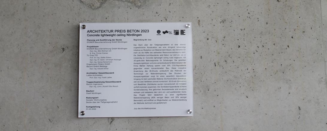 Hier sieht man die Preistafel an der Maria-Penn-Straße.