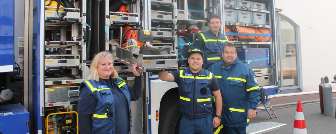 Auch das THW war mit einem Einsatzfahrzeug am Tag der offenen Tür präsent.