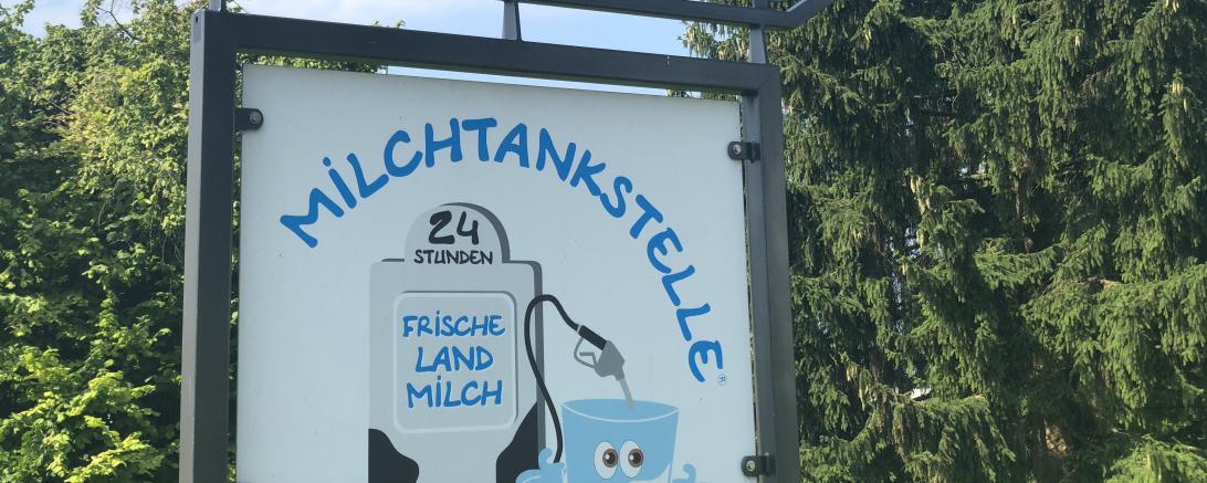 Im Landkreis Donau-Ries gibt es eine ganze Reihe an Lebensmittelautomaten, SB-Hofläden und Milchtankstellen. 