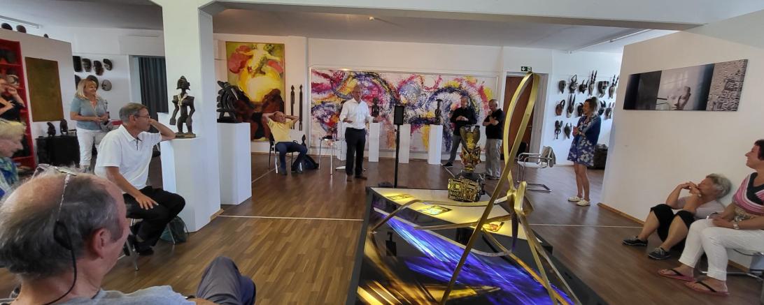 Ein für Geist, Körper und Seele gleichermaßen inspirierendes Ereignis war die 1. Sommerakademie im Kunstmuseum Donau-Ries in Wemding. 