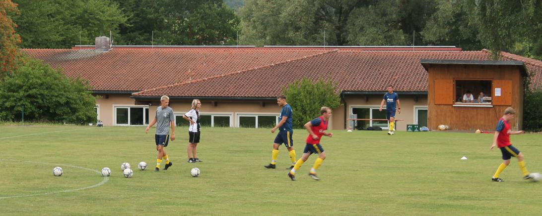 Auch im Training ist sie immer mit voller Konzentration dabei.