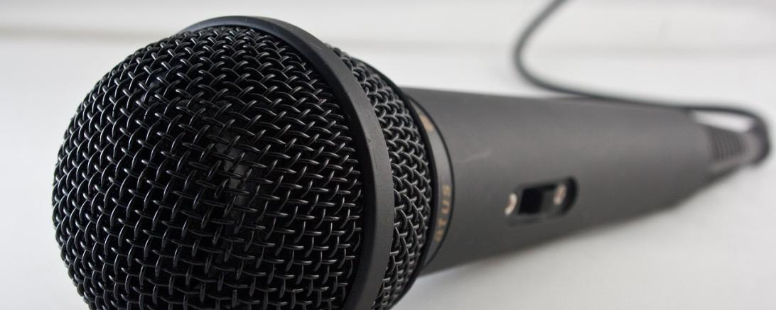 Sie verzaubern und begeistern mit ihrer fetzigen und spritzigen, aber auch romantischen und beschwingten Musik. 