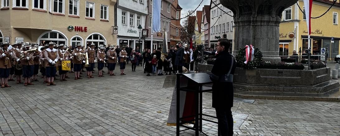Die Stadt Nördlingen begeht auch in diesem Jahr wieder dem Volkstrauertag.