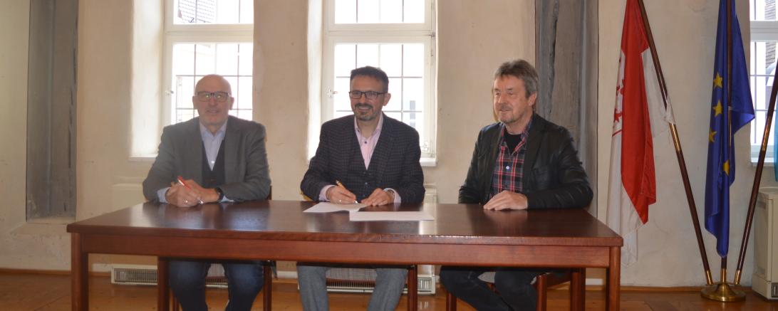 V.l.n.r.: Alfred Seitz (BEG), Dr. Martin Drexler (Bürgermeister Wemding), Manfred Rößle (BEG)