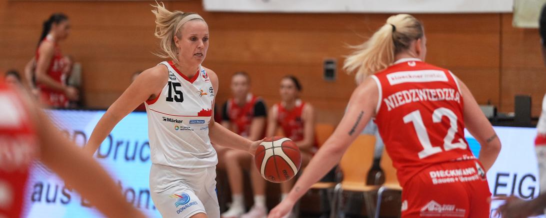 Das Team rund um Kapitänin Lisa Bertholdt wird Einiges zu besprechen haben nach dieser herben Niederlage gegen Osnabrück.