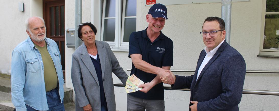 Spendenübergabe Tafel Airbus Basketball