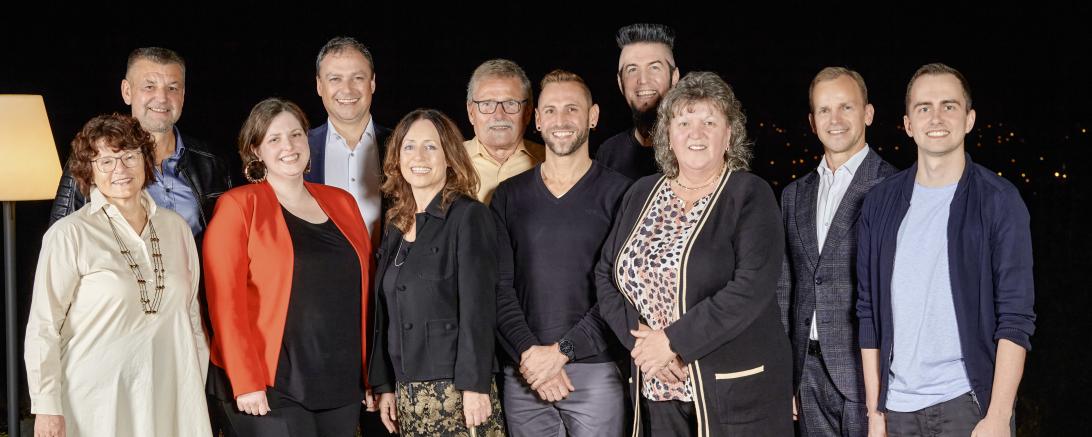 Ehrung Sigel Jubilare 2024 (v.l.): Jutta Bauer, Robert Seitz, Katrin Felber, Geschäftsführer SIGEL Daniel Petrasch, Martina Erdt, Günter Rudolf, Gerd Gundacker, Peter Bönisch, Herta Wiedemann, Götz Stamm und Daniel Hummel. 