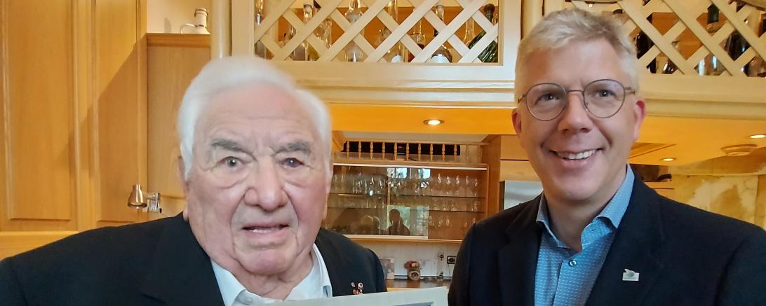 Auf dem Bild zu sehen: Rudolf Grenzebach und Veit Meggle (v. l. n. r.). 