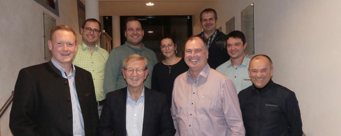 Bild von links, vorne: Andreas Strobel, Peter Schiele, Roland Schmid, Markus Harsch; hinten: Rainer Zinsmeister, Matthias Roßkopf, Yvonne Steiner, Martin Bock, Stephan Mederle