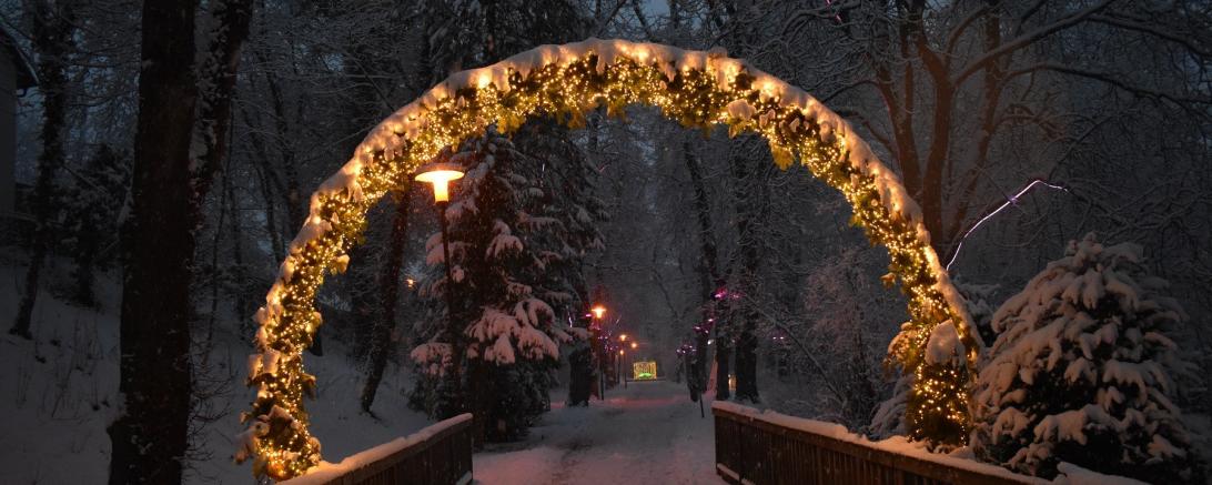 Eingang zum Lichtpark Promenade