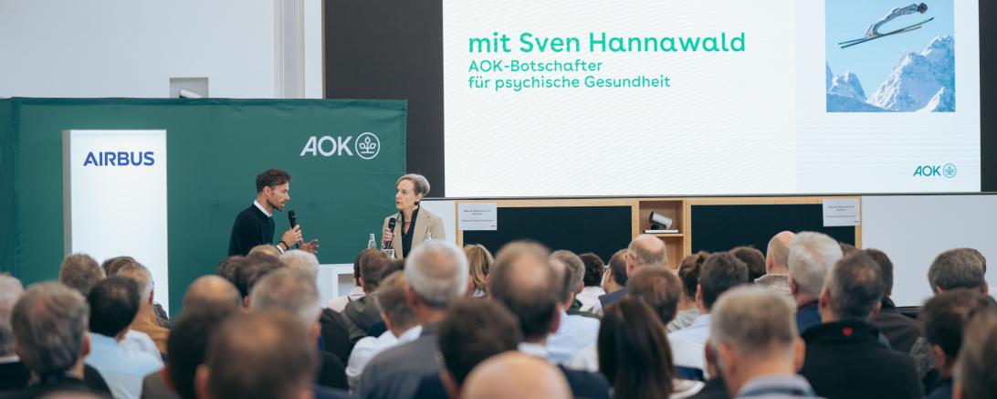 Sven Hannawald mit "Seelenstark" bei Airbus in Donauwörth.