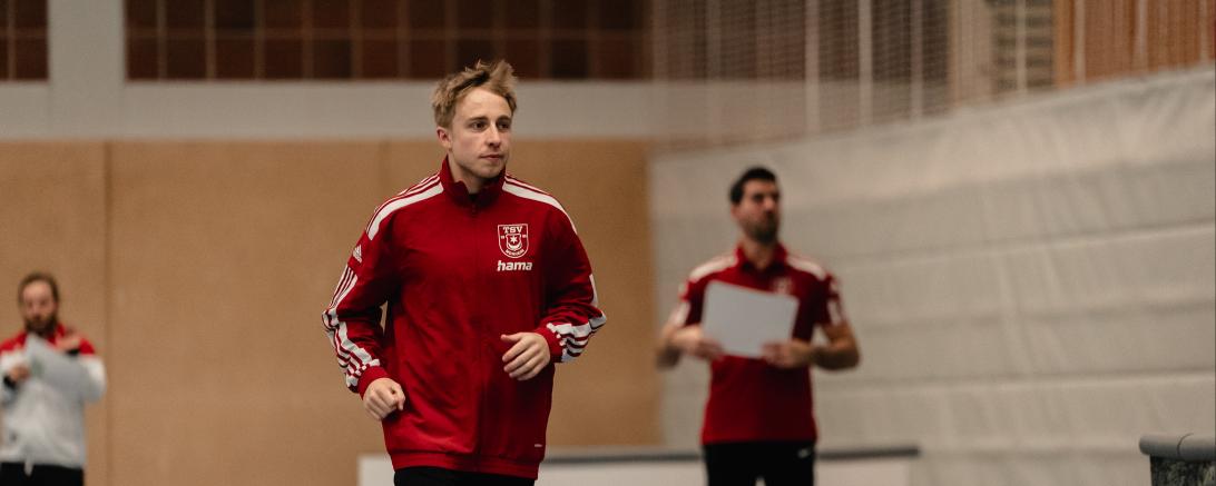 Julius Hartrich bei der Teampräsentation