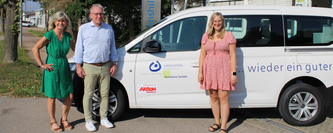 Bild mit dem neuen Auto