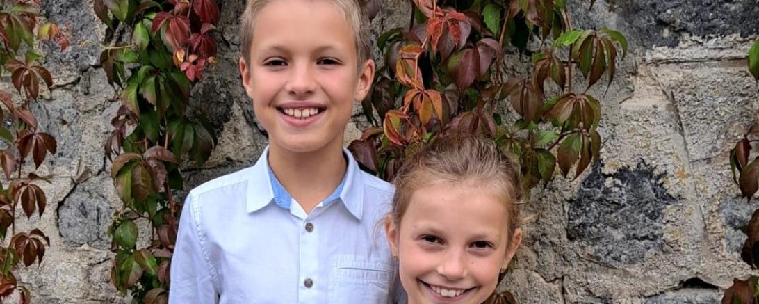 Der kleine Hofstaat wird in dieser Saison von Prinzessin Veronika I. und Prinz Patrick I. regiert. 