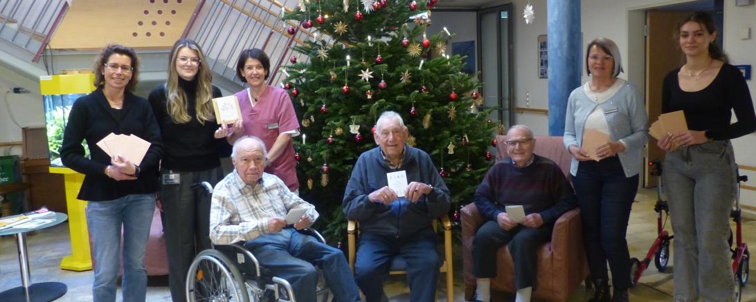 Weihnachtspost Destilla