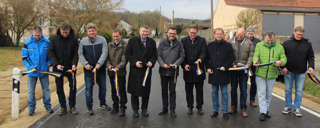 Offizielle Freigabe der Straßen Riedlingen - Wörnitzstein in Huttenbach.