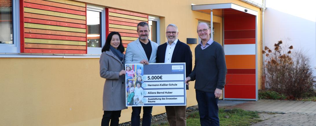 Spendenübergabe Allianz für Kinder in Bayern