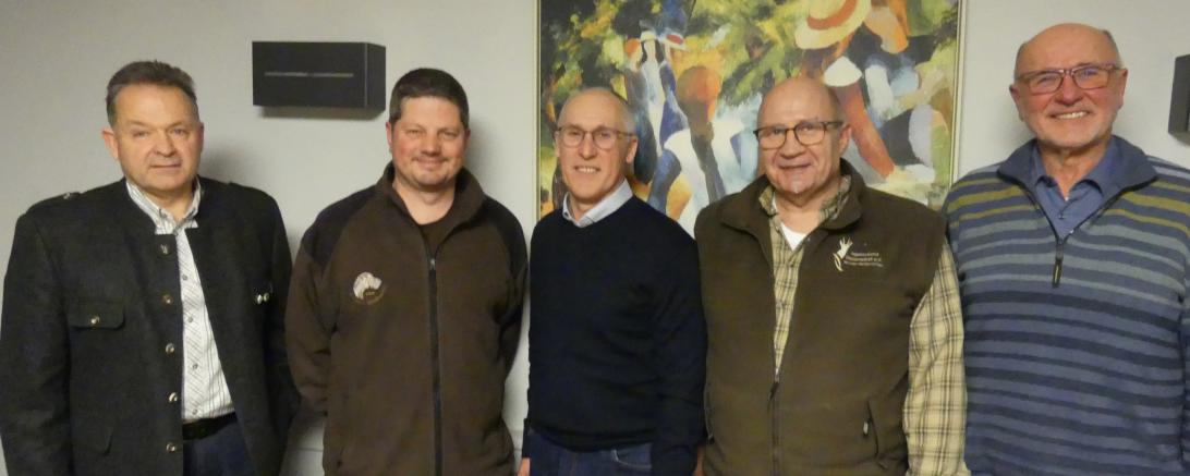 V.l.n.r.: Albert Reiner, Florian Otto, Xaver Feistle, Robert Oberfrank, Martin Schweihofer (Jagdberater)