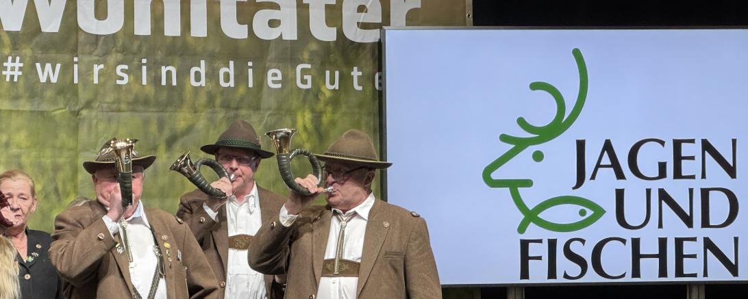 Jagdhornbläser auf der JAGEN UND FISCHEN.