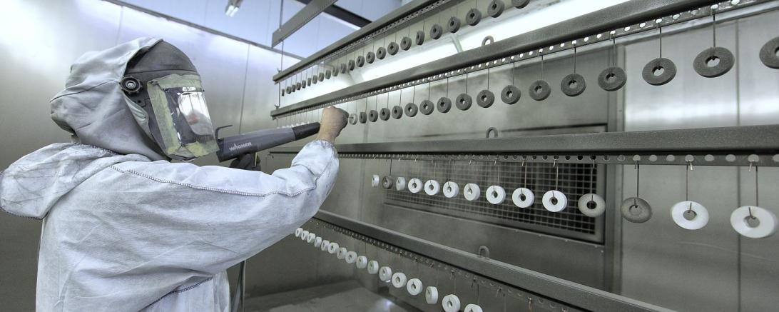 Der Prozess der Pulverbeschichtung.