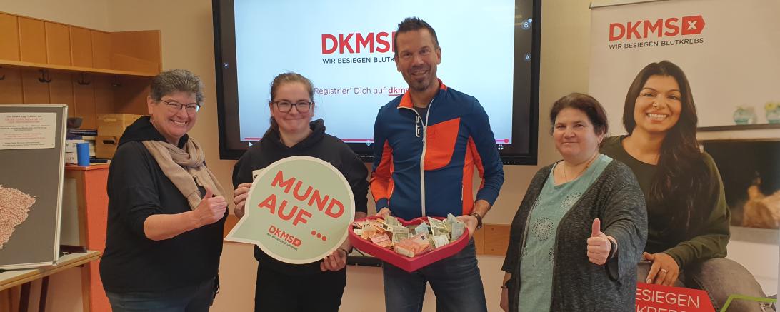 DKMS Spendenübergabe