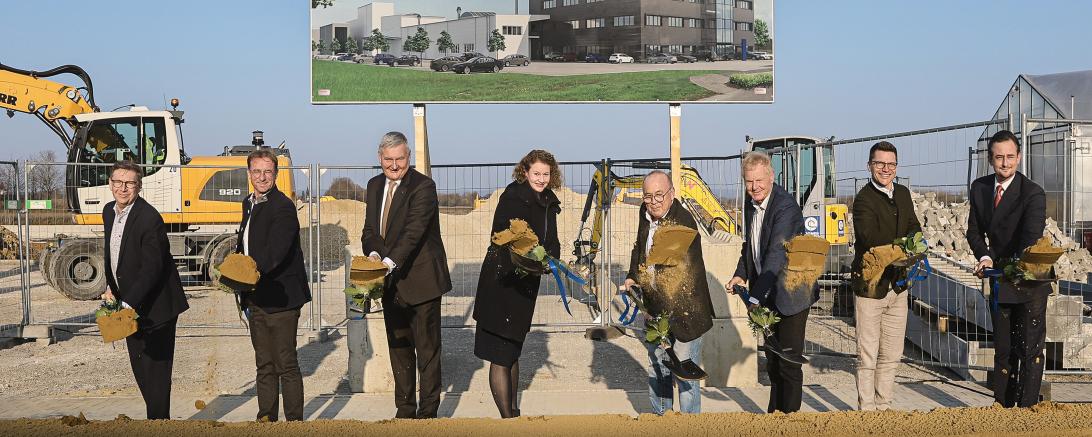 Spatenstich Destilla 