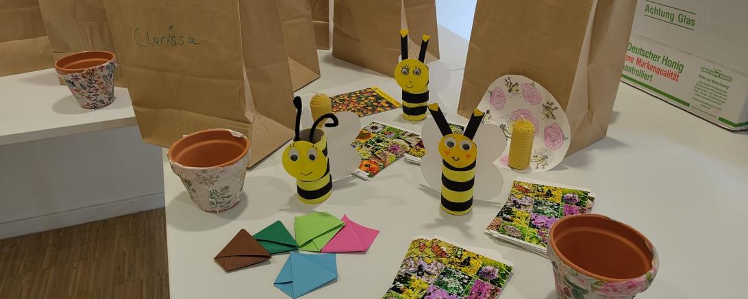 Ein voller Erfolg war die Veranstaltung „Summende Gärten: Bienen, Blüten & Biodiversität im Garten“, die am vergangenen Sonntag von der Kolpingsfamilie Donauwörth organisiert wurde. 