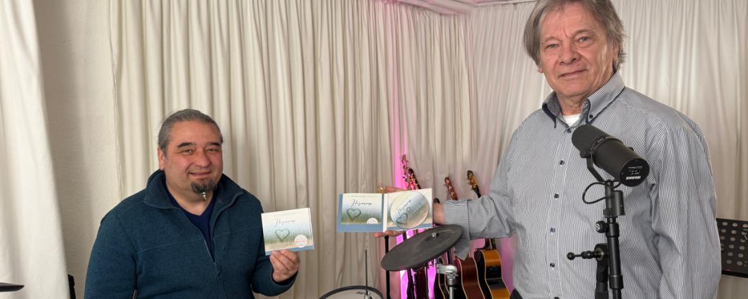 Günther Schmalisch präsentiert seine neue CD.