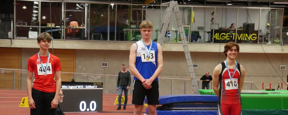 Jonathan Federle auf Platz 1. 