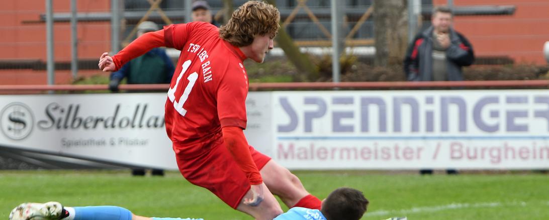 Etienne Perfetto hätte hier das 2:0 machen müssen, der Torwart kam aber noch an den Ball