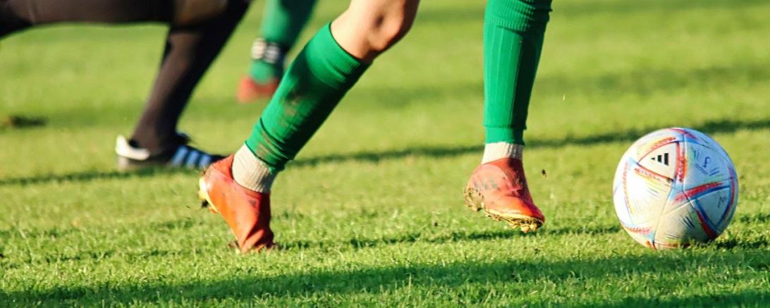 Frauenfußball Symbolbild