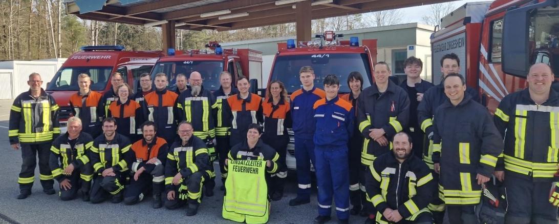 Beim Übungstag in Geretsreid übten die Feuerwehrleute aus mehreren Donauwörther Stadtteilen für den Ernstfall. 