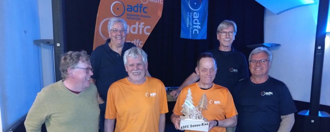 Der Vorstand des ADFC Donau-Ries wurde einstimmig im Amt bestätigt. 