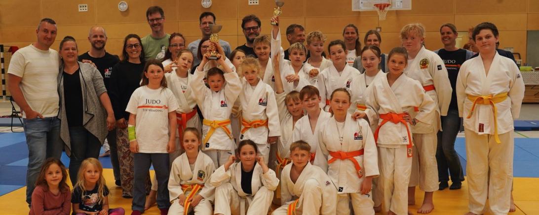 Der Judo-Nachwuchs des TSV Wemding hat bei den Schwäbischen Meisterschaften ordentlich Grund zum Jubel.