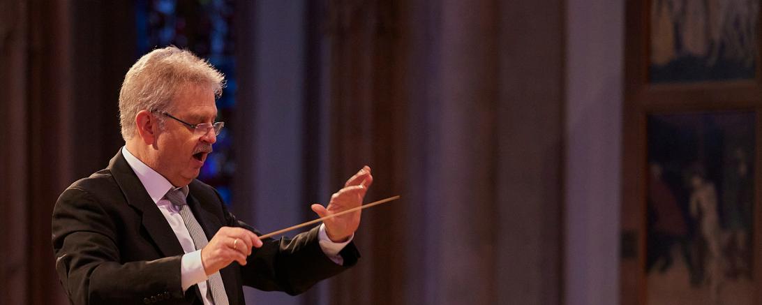 Udo Knauer dirigiert