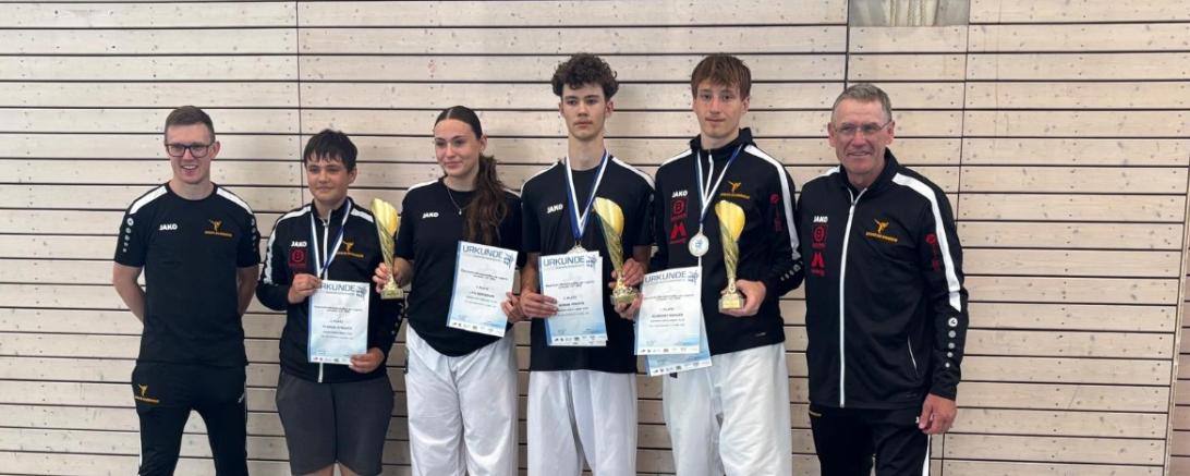 Bayerische Meisterschaft Jugend und Junioren in Ahorn. 