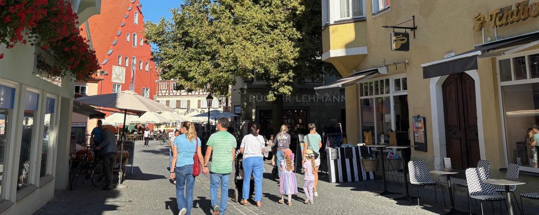 Am 28. September lädt der Handeln und die Stadt Nördlingen zum Schlendern und Bummeln ein. 