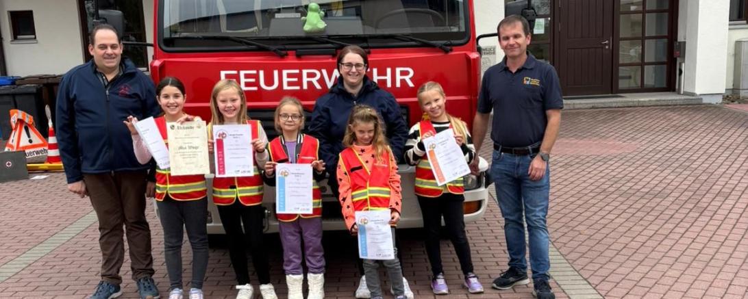 Kinderfeuerwehr Urkunden verleihung