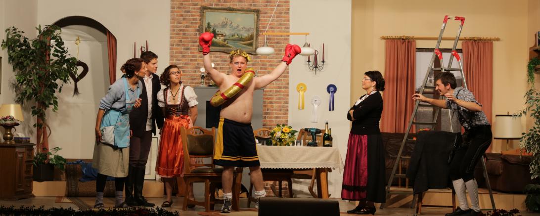 Aufführung des Kolping-Theaters Wemding. 