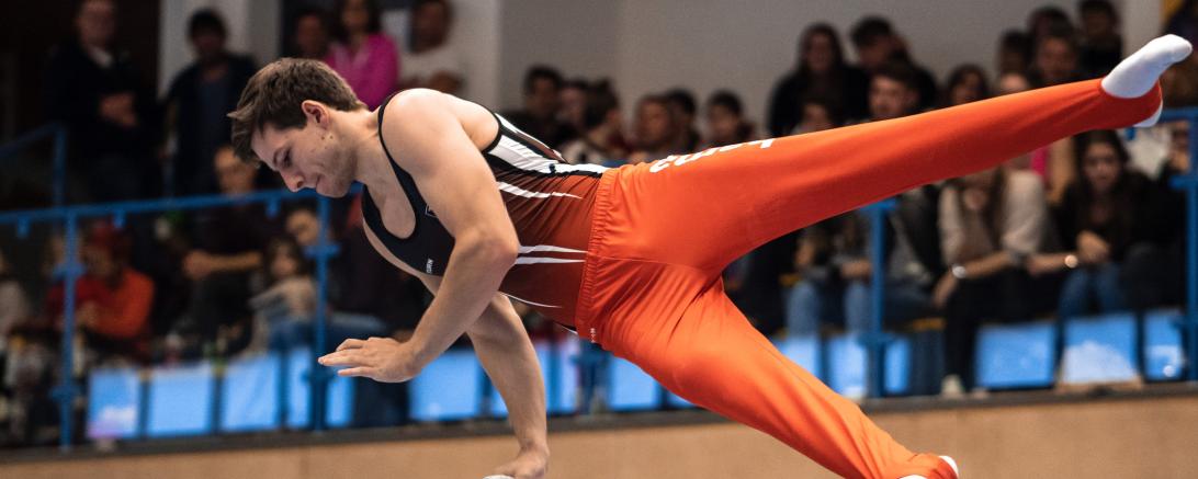 Manuel Neumeier ist als Vizekapitän und mit seinen stabilen  Pferdübungen eine wichtige Stütze in der Mannschaft.